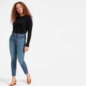 Everlane High-Rise Skinny Jean in Mid-Blue